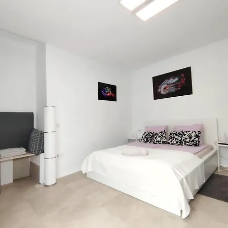 Fantastico-3-top-studio-zentrum-puerto-de-la-cruz-teneriffa-300-meter-zum-meer アパート *